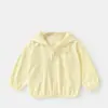 Ropa de Protección Solar para Niños Upf50+, Nuevo Estilo de Verano con Capucha, Ropa Fina Anti-UV, Chaqueta Holgada para Niños Pequeños y Medianos