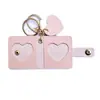 Llavero Artístico de Corazón Hueco Estilo Coreano para Almacenamiento de Fotos Estuche de Cuero para Colgantes de Fotos de Pareja Idolo Mini de 1.0 pulgada