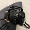Bolsas femininas estilo coreano com textura de alta qualidade, bolsas de ombro de design nicho, bolsas quadradas pequenas casuais da moda atacado