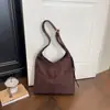 Bolsa grande de camurça de ombro único para mulheres, grande capacidade, bolsa transversal Hobo, superfície macia, minimalista, casual, bolsa versátil para mulheres para o trabalho