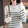 Nuevo suéter de punto a rayas con cuello redondo para mujer, top de punto de bloque de color holgado estilo coreano, prenda exterior versátil de manga larga