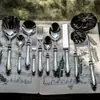 Conjunto Criativo de Talheres Ocidentais de Aço Inoxidável 304 Forjado, Luxo Leve Estilo Ins, Vintage, Boutique: Faca, Garfo, Colher e Colher de Servir em Formato de Concha