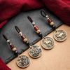 Fabricante Original Moneda de Cobre Antigua con Relieve 3D de los Doce Signos del Zodíaco Colgante de Latón Llavero Auspicioso del Buey