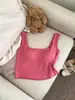 Nuevo diseño de tirante ancho color liso cuello cuadrado espalda hermosa moderno versátil se puede usar solo o como capa base cómodo transpirable copas de sujetador incorporadas mujer