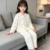 Pijama de Algodón Nube para Niñas Conjunto de Manga Larga y Pantalón Largo Cuello en V Dibujos Animados Lindo Ropa de Casa para Primavera y Otoño para Niños Mayores