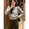 Cárdigan redondo de manga larga con lunares estilo coreano para mujer, un top casual minimalista y versátil para otoño e invierno, con un diseño único