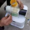 Interruptor temporizador alimentador con control remoto Wifi para palomas, pollos, patos y palomas mensajeras; Comedero Automático para Aves de Corral