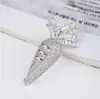 Broche de alta qualidade em formato de cenoura com zircônia, corsage para casaco, simples, versátil, pin de moda para roupas, atacado