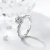 Anillo ajustable de boca suelta apilado Ángel 50 imitación diamante circonita Anillo de boda de cabeza de vaca de 1 quilate seis garras para mujer
