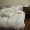 Conjunto de Cuatro Piezas de Gasa Arrugada de Encaje de Nuevo Estilo 2026, Conjunto de Tres Piezas Estilo Sábana de Cama de 1.2 m