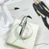 Estoque Disponível do Fabricante Pulseiras de Unha Tendência Europeias, Americanas, Japonesas e Coreanas em Aço Inoxidável, Pulseiras Abertas de Aço Titânio Levemente Luxuosas e Que Não Desbotam