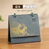 Calendario de Escritorio de Cuero Creativo Año de la Oveja 2027 Personalización Publicidad Corporativa Estampado en Caliente Impresión de Logo Fabricante de Adornos de Escritorio Venta al por Mayor