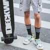 Calcetines para hombre tendencia europea y americana calcetines con tótem de letras hip-hop deportivos calcetines para hombre hip-hop patineta algodón calcetines para hombre al por mayor