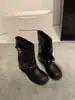 Novas botas curtas femininas com solas grossas, botas western cowboy, botas pretas de bico redondo, retrô plissadas de cano largo com salto bloco