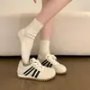 Zapatillas de entrenamiento rojas alemanas de suela gruesa para mujer, que aumentan la altura, nuevas de primavera 2026, versátiles, estilo "dad shoes", deportivas casuales Cortez
