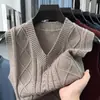 Chaleco Suéter de Doble Cara para Hombre Otoño Invierno Nuevo Color Sólido Cuello Semi Alto Tejido de Punto Trenzado Chaleco Cardigan Top Suelto Estilo Francés