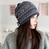 Gorro retro cálido para proteger las orejas para mujer en otoño e invierno, hace que la cara se vea más pequeña, gorro de lana con bordes enrollados, gorro de punto Fair Isle