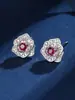 Pendientes de Camelia Tridimensionales de Lujo Ligero Estilo Francés con Circonita, Mostrando Elegancia, Adecuados para Citas, Regalos, Viajes Diarios, Pendientes Suaves de Vestir Femeninos