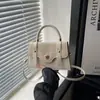 Bolso de Textura Retro de Nicho Transfronterizo para Mujer Otoño 2026 Nuevo Bolso Simple para el Trabajo Bolso de Hombro Cruzado de Moda