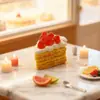 Mini Pastel de Crema Pastelería Mousse de Fresa Arándano Comida Miniatura Juguete Accesorios de Resina Llavero DIY