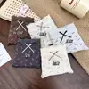 Pantaletas de "Invierno Cálido" para Mujer 2026 Nuevo Estilo Algodón Puro Entrepierna Antibacteriana Encaje Floral Sin Costuras Adolescente Chica Triángulo