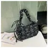 2026 nueva bolsa cruzada de pana con lazo y forma de corazón estilo coreano, bolso de hombro de moda para mujer, bolsa cuadrada versátil y chic
