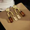 Brincos Maillard Moda Retro Outono e Inverno Agulha de Prata Nicho Luxo Acessível Brincos Elegantes de Alta Qualidade Brincos Exagerados para Mulheres