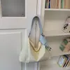 Bolsa de Ombro Simples Versátil Estilo Coreano para Mulheres, Nova Bolsa de Braço Retrô, Bolsa Tote de Grande Capacidade, Bolsa Transversal para Trabalho e Deslocamento