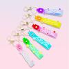 Llavero de PVC epoxi con dibujos animados, accesorio personalizado, bonito llavero de coche, pulsera de goma suave con correa de mano personalizada.