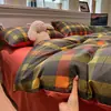 Conjunto de cama de quatro peças em gaze de camada dupla, estilo minimalista, classe A, qualidade para maternidade, amigável à pele para dormir sem roupa, lençol e fronha, conjunto de três peças para dormitório de estudante