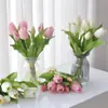 Flor Artificial Tulipán de 7 Cabezas Ramo de Flores Falsas Arte Floral Flores Secas Artificiales Adornos de Decoración para el Hogar Caucho Blando Venta al Por Mayor Transfronteriza