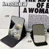 Espejo pequeño, portátil, diseñado para hombres, tamaño mini, adecuado para estudiantes, se puede colocar en un escritorio o sostener en la mano, espejo de maquillaje plegable