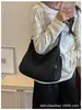 Bolso de hombro grande transfronterizo para mujer 2026, tela de nailon, bolso cruzado de alta estética y moda, bolso de mano ligero para el día a día