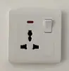Panel de interruptores de comercio exterior, enchufe de corriente, tipo 86 doméstico, panel empotrado, interruptor de pared de cinco agujeros tipo británico, enchufe USB