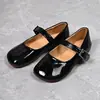 Zapatos Planos de Punta Redonda de Boca Baja para Primavera y Otoño 2026 Europeos y Americanos Transfronterizos Tallas Grandes en Stock Venta al por Mayor