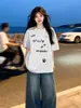 Camiseta de Algodão Puro com Estampa de Desenho Animado Fofo de Verão 2026 para Mulheres, Design de Casal Estilo Americano, Top Estudantil para Homens