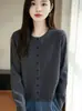 Elegante y sencillo cárdigan de punto de algodón puro para mujer, chaqueta abotonada de cuello redondo, top suéter versátil de diseño adelgazante