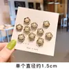Broche Pérola Carinha Sorridente Mulher Decote Fivela Anti-Exposição Acessórios Fofo Mini Decorativo Alfinete Fixador de Roupa