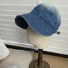 Boné de brim com gradiente de cor e logo de metal para mulher, proteção solar de primavera, chapéu de pescador, chapéu pequeno tipo bacia para o rosto