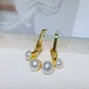 Coreia do Sul Dongdaemun 2025 Novos Brincos Pino de Prata s925 Banhado a Ouro Vento Frio Cruz de Metal Brincos de Pérola de Água Doce