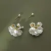 Nuevos Pendientes de Pétalos de Perla Elegantes de Moda Primavera y Verano, Pendientes Personalizados Simples y de Alta Gama, Exquisita Joyería para Orejas Estilo Nuevo