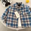 Camisa para Niños Ropa de Algodón Hombres Otoño Invierno 2026 Nuevo Estilo Chaqueta de Algodón a Cuadros para Niños Pequeños Elegante Chaqueta Estilo Coreano para Bebés Acolchada para Mujeres