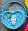Monedero de silicona con forma de cueva cuadrada para niños, bolso cruzado para caminar, divertido y bonito bolso de silicona para cambio.