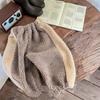 2026 Ropa Nueva de Invierno para Niños Estilo Coreano Pantalones de Lana de Cordero para Niñas Pantalones Peludos de Invierno 122610