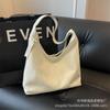 Bolsa de Axila Fashionável Tendência de Grande Capacidade para Mulheres 2026 Novo Estilo Bolsa de Ombro Estilosa Bolsa Tote Casual Simples
