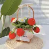 Cesta de Flores de Fresa Flor Retorcida DIY Regalo Hecho a Mano Kit de Materiales de Mano Decoración Creativa de Escritorio Regalo para Mejor Amiga Flores