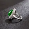 Kaiwei vivo con productos jade verde se refiere a piedra desnuda grande diamante completo forma de pera jade verde ágata vivo con productos moda caliente suministro