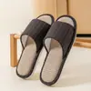 Pantuflas de lino para cuatro estaciones para hombres y mujeres, silenciosas y antideslizantes, adecuadas para parejas, absorbentes de sudor, con suela suave para el suelo, disponibles para entrega inmediata
