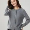Diseño de Otoño e Invierno Nicho Sencillo Cuello Redondo Suéter de Cachemira Cardigan de Manga Larga para Mujer Moda Sencilla Botón Tejido Prendas de Abrigo