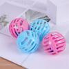 Venta al por mayor personalizada Recorte Mismo Color Bola Campana Interactiva Divertida Gato Bola de Plástico Entrenamiento Juguete para Gato Campana Bola Multipatrón